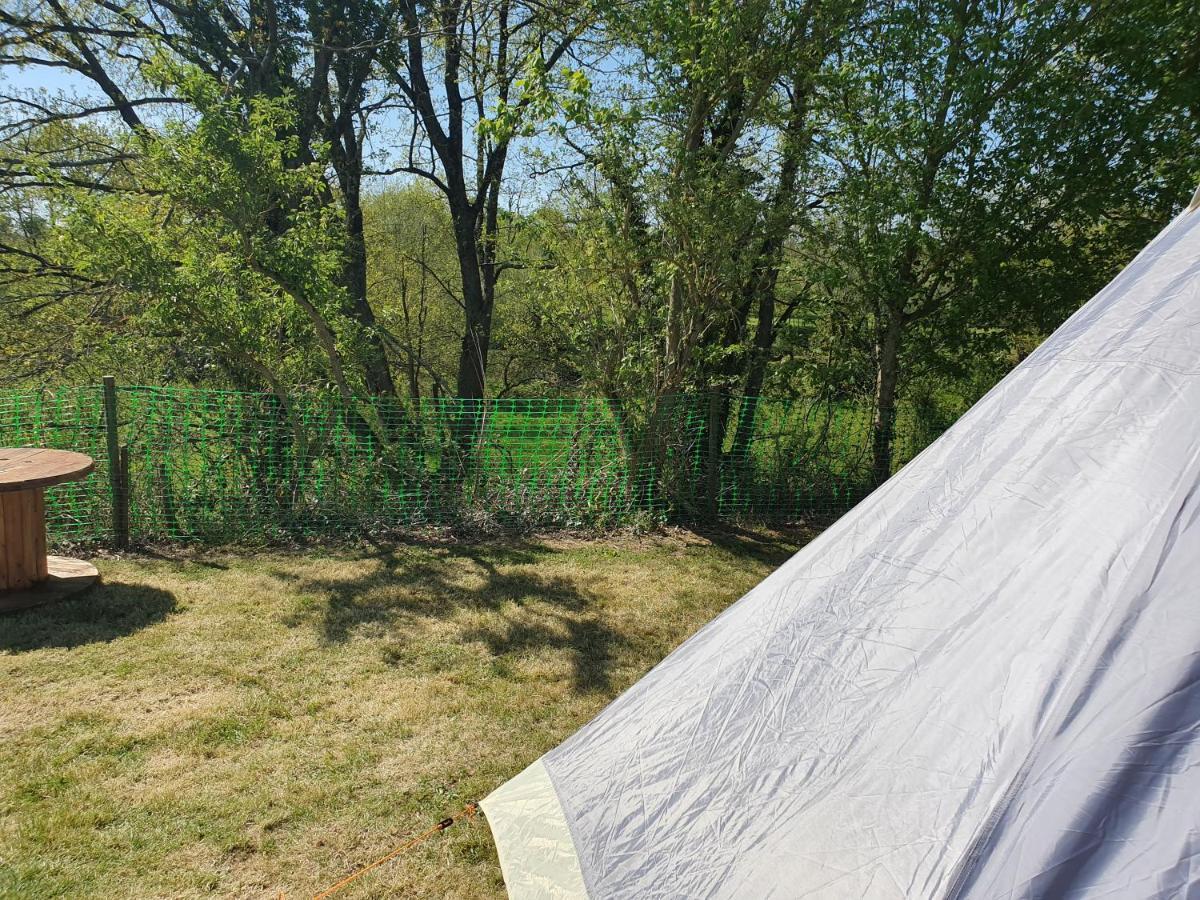 Camping Du Puy Rond Bressuire Dış mekan fotoğraf