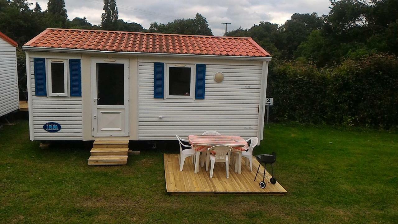 Camping Du Puy Rond Bressuire Dış mekan fotoğraf