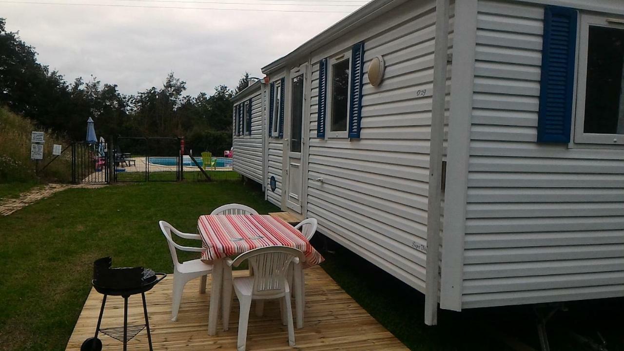 Camping Du Puy Rond Bressuire Dış mekan fotoğraf